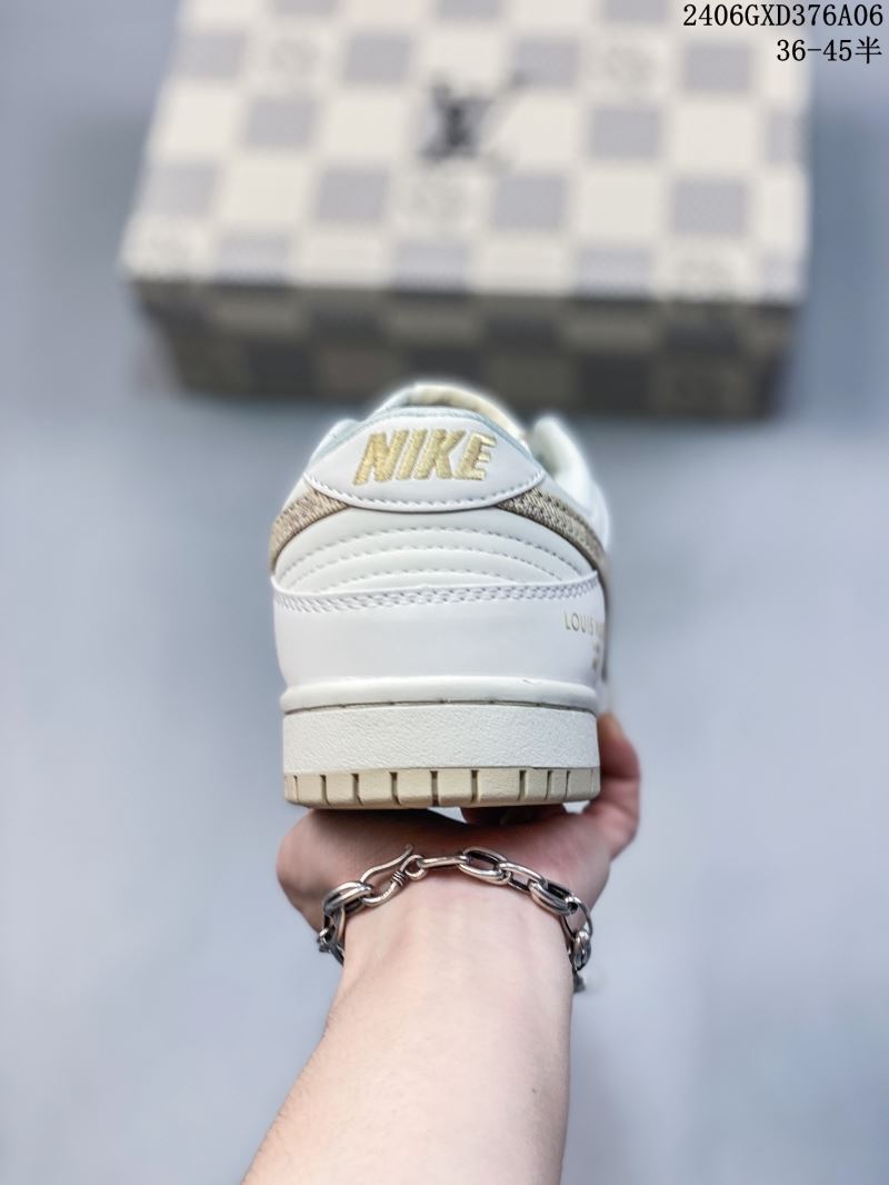 Nike Dunk Shoes